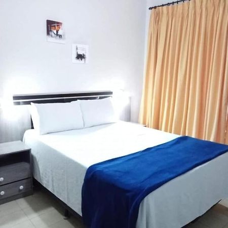 Apartamento Familia A 10 Mim Da Praia Do Forte Em Cabo Frio Extérieur photo